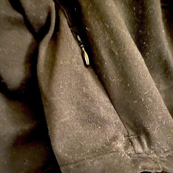 Reebok Black All Around Half-Zip Pullover With Lightweight SpeedWick Fabric - Picture 14 of 15